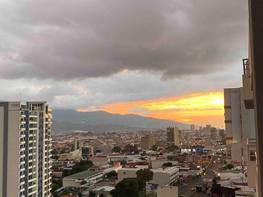 Penthouse En Los Yoses, Vista De Los Dioses Fast Wifi San José Exteriör bild