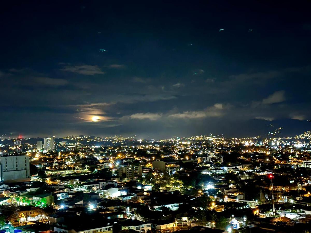 Penthouse En Los Yoses, Vista De Los Dioses Fast Wifi San José Exteriör bild